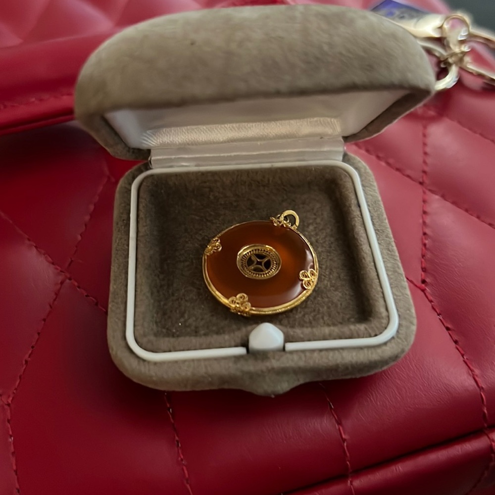 Chinese Good Luck Pendant